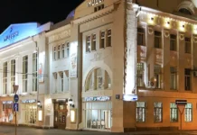 yurij grymov i dmitrij bozin predstavlyayut novye gorizonty sezona v teatre modern-politgolos-ru-0