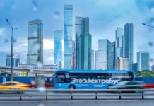 IDF Eurasia и Moneyman покоряют небоскребы Москвы-Сити i pokoryayut neboskreby moskvysiti-politgolos-ru-0