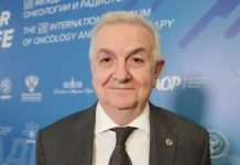 Мамед Алиев обсуждает передовые решения в онкологии на форуме «Ради жизни — For Life» mamed aliev obsuzhdaet peredovye resheniya v onkologii na forume radi zhizni -politgolos-ru-0