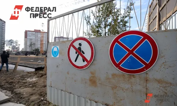 Денис Паслер и Григорий Сурганов открывают новые школы и поликлинику-0