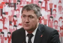 Дмитрий Махонин и Екатерина Тхор представили бюджетный план Прикамья dmitrij mahonin i ekaterina thor predstavili byudzhetnyj plan prikamya-politgolos-ru-0