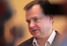 Губернатор Слюсарь остро отреагировал на дискриминацию в Азове gubernator slyusar ostro otreagiroval na diskriminacziyu v azove-politgolos-ru-0