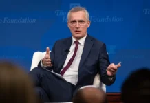 Йенс Столтенберг объяснил отказ НАТО Владимиру Зеленскому в 2022 году jens stoltenberg obyasnil otkaz nato vladimiru zelenskomu v 2022 godu-politgolos-ru-0