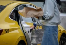 МЕФТ и Минтранс обсуждают перспективы закона «О такси» для развития отрасли meft i mintrans obsuzhdayut perspektivy zakona o taksi dlya razvitiya otrasli-politgolos-ru-0