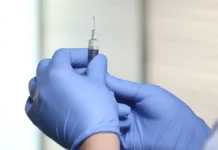 Роспотребнадзор дает советы по вакцинации от гриппа и других болезней для граждан старше 60 лет rospotrebnadzor daet sovety po vakczinaczii ot grippa i drugih boleznej dlya grazhdan starshe 60 let-politgolos-ru-0