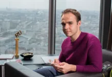 Сергей Гребенников и ключевые фигуры Рунета обсуждают вызовы и будущее отрасли sergej grebennikov i klyuchevye figury runeta obsuzhdayut vyzovy i budushhee otrasli-politgolos-ru-0