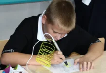 Валентина Суровцева и Денис Паслер открывают новую страницу Уральской инженерной школы в Бисерти valentina surovczeva i denis pasler otkryvayut novuyu straniczu uralskoj inzhenernoj shkoly v biserti-politgolos-ru-0