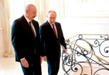 Владимир Путин и Ильхам Алиев обсуждают сотрудничество Кремля с Азербайджанскими авиалиниями vladimir putin i ilham aliev obsuzhdayut sotrudnichestvo kremlya s azerbajdzhanskimi avialiniyami-politgolos-ru-0