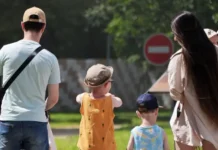 Владимир Путин и Валентина Матвиенко поддерживают инициативы для крепких семей vladimir putin i valentina matvienko podderzhivayut inicziativy dlya krepkih semej-politgolos-ru-0