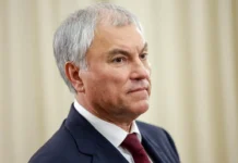 Вячеслав Володин и Госдума обсудили необходимость маркировки контента в ИИ vyacheslav volodin i gosduma obsudili neobhodimost markirovki kontenta v ii-politgolos-ru-0