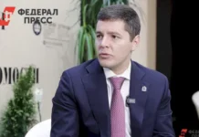 Дмитрий Артюхов о позиции Ямала по Арктике и шансах для науки на вечной мерзлоте dmitrij artyuhov o poziczii yamala po arktike i shansah dlya nauki na vechnoj merzlote-politgolos-ru-0