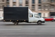 Госавтоинспекция Москвы оперативно выясняет инцидент с Газелью и пешеходом на Юго-Востоке gosavtoinspekcziya moskvy operativno vyyasnyaet inczident s gazelyu i peshehodom na yugovostoke-politgolos-ru-0