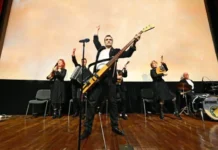 Группа «Изумруд» получила признание на финале Всероссийского конкурса «Вся страна» gruppa izumrud poluchila priznanie na finale vserossijskogo konkursa vsya strana-politgolos-ru-0