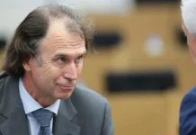 Инициатива Лисовского о военных займах для СВО на фоне решения Госдумы inicziativa lisovskogo o voennyh zajmah dlya svo na fone resheniya gosdumy-politgolos-ru-0