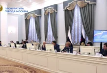 Максим Жук, Богдан Костенецкий и Сергей Ярош обсудили борьбу с коррупцией в Москве maksim zhuk bogdan kosteneczkij i sergej yarosh obsudili borbu s korrupcziej v moskve-politgolos-ru-0