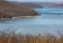 МинГОЧС предупреждает о ледяных покровах на водоёмах Приморья mingochs preduprezhdaet o ledyanyh pokrovah na vodoyomah primorya-politgolos-ru-0