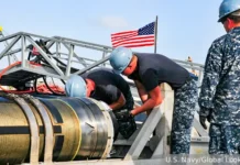 Путин предупреждает о схватке между Пентагоном, Трампом и Tomahawk putin preduprezhdaet o shvatke mezhdu pentagonom trampom i -politgolos-ru-0