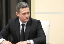 u kremlya v vologde poyavitsya monument po inicziative filimonova-politgolos-ru-0