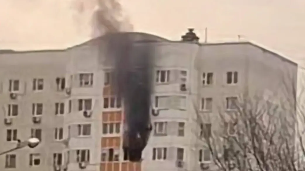 Квартира многоэтажки загорелась на юго-западе Москвы