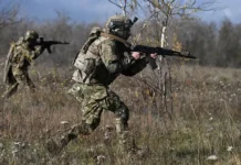 ВС России запускают новый охват ВСУ под Николаевкой и Часовым Яром vs rossii zapuskayut novyj ohvat vsu pod nikolaevkoj i chasovym yarom-politgolos-ru-0