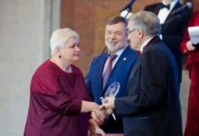 Академический Хор УрФУ — Лауреат XI Всероссийского Фестиваля в Музее Победы! akademicheskij hor urfu laureat vserossijskogo festivalya v muzee pobedy-politgolos-ru-0