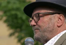 Джордж Гэллоуэй и Мария Захарова атакуют Элину Валтонен после заявлений о России dzhordzh gellouej i mariya zaharova atakuyut elinu valtonen posle zayavlenij o rossii-politgolos-ru-0