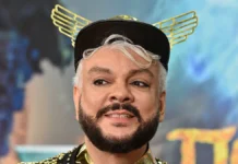 Филипп Киркоров поддержал Ларису Долину в ситуации с Верховным судом РФ filipp kirkorov podderzhal larisu dolinu v situaczii s verhovnym sudom rf-politgolos-ru-0