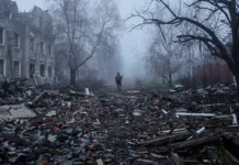 Галина Кулик раскрывает угрозы ВСУ стереть Красноармейск в ДНР galina kulik raskryvaet ugrozy vsu steret krasnoarmejsk v dnr-politgolos-ru-0