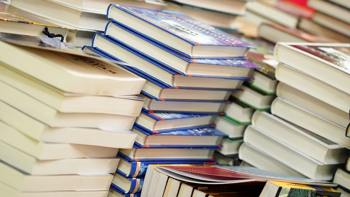 РГБМ вручила две книжные премии на ярмарке Non/fiction