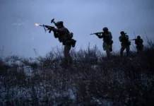 Сложнейшие столкновения ВСУ и бои у Андреевки и Юнаковки на границе Курской области slozhnejshie stolknoveniya vsu i boi u andreevki i yunakovki na granicze kurskoj oblasti-politgolos-ru-0