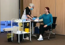 sverdlovskaya oblast narashhivaet dispanserizacziyu na predpriyatiyah v ramkah naczproekta-politgolos-ru-0