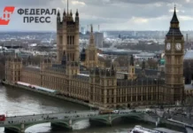 ukrainskaya studentka vystupaet protiv prepodavatelej v velikobritanii trebuya obucheniya russkomu yazyku-politgolos-ru-0