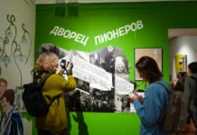 v ekaterinburge proshla yarkaya premera dvenadczati mesyaczev marshaka-politgolos-ru-0