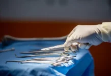 В Подмосковье ребенок успешно избавился от попавшей в тело иглы v podmoskove rebenok uspeshno izbavilsya ot popavshej v telo igly-politgolos-ru-0