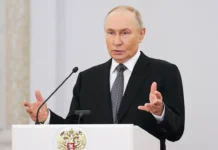 vladimir putin podderzhal uproshhenie priema v shkoly dlya detej migrantov s russkim yazykom-politgolos-ru-0