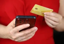 Александр Хаминский рассказывает о правилах Центробанка и защите СБП от мошенничества aleksandr haminskij rasskazyvaet o pravilah czentrobanka i zashhite sbp ot moshennichestva-politgolos-ru-0