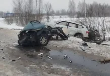 Дети получили оперативную помощь при ДТП на трассе Тутаев-Богдановка deti poluchili operativnuyu pomoshh pri dtp na trasse tutaevbogdanovka-politgolos-ru-0