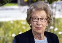 Ева Шлосс делится надеждой, вспоминая Анну Франк и борьбу с Холокостом eva shloss delitsya nadezhdoj vspominaya annu frank i borbu s holokostom-politgolos-ru-0