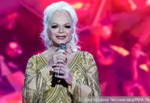 larisa dolina otdyhaet s angelinoj i sashej v roskoshnom    -politgolos-ru-0