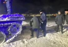 rassledovanie gibeli shkolnika v yakutske po uk rf na vystavke-politgolos-ru-0