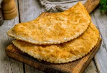 Сантьяго удивляет знакомая еда — чебуреки на другом континенте santyago udivlyaet znakomaya eda chebureki na drugom kontinente-politgolos-ru-0