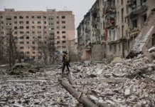 Василий Дандыкин и Кулеба обсуждают правоту в завершении конфликта на Украине vasilij dandykin i kuleba obsuzhdayut pravotu v zavershenii konflikta na ukraine-politgolos-ru-0