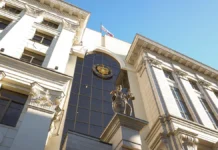 Верховный суд поддержал передачу дела Кана во Владивосток verhovnyj sud podderzhal peredachu dela kana vo vladivostok-politgolos-ru-0