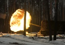 ВС РФ и группировки «Запад» и «Днепр» прорываются в Купянске-Узловом vs rf i gruppirovki zapad i dnepr proryvayutsya v kupyanskeuzlovom-politgolos-ru-0