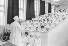 21 февраля мир отмечает День фельдшера и Захарии Серповидца 21 fevralya mir otmechaet den feldshera i zaharii serpovidcza-politgolos-ru-0