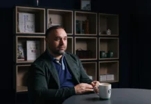 Андрей Евдокимов об ОМК и развитии Байкал Электроникс, ГК Элемент andrej evdokimov ob omk i razvitii bajkal elektroniks gk element-politgolos-ru-0