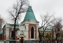 Бахрушин и Роскино запускают проект «Кино | Театр» bahrushin i roskino zapuskayut proekt kino teatr-politgolos-ru-0