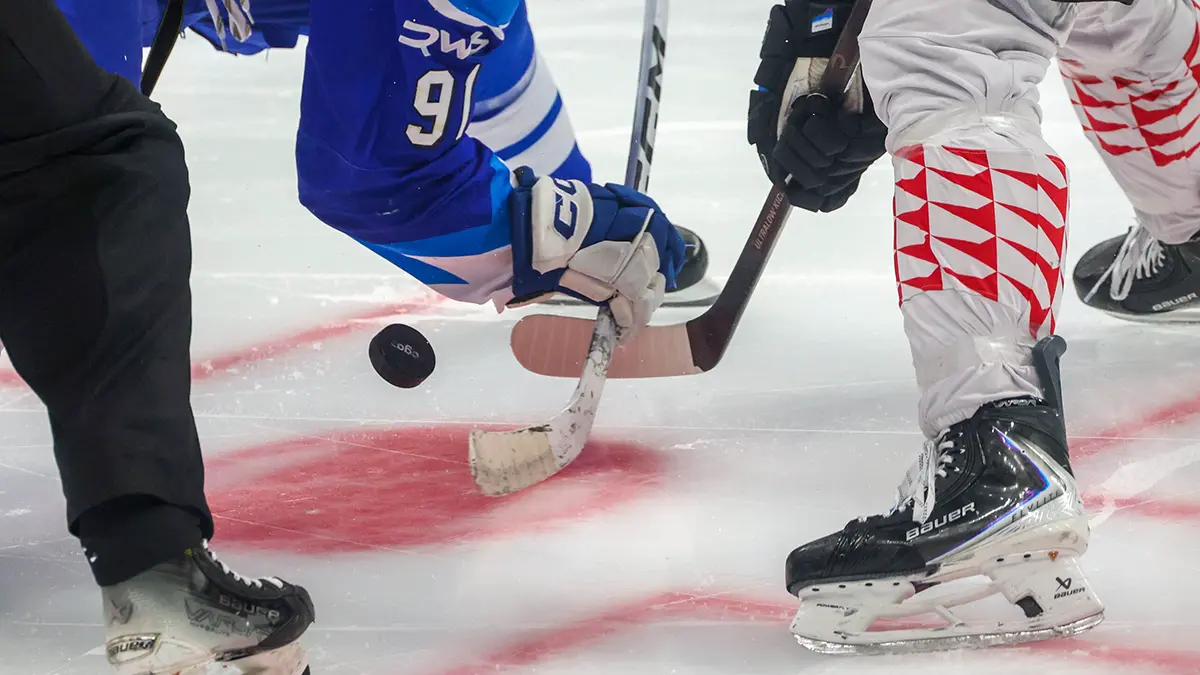 Легендарный канадский хоккеист назвал позором отсутствие сборной России на Олимпиаде