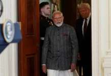 Индия под давлением Трампа–откажется ли Моди от нефти РФ для США? indiya pod davleniem trampaotkazhetsya li modi ot nefti rf dlya ssha-politgolos-ru-0