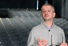 konstantin bogomolov peredayot estafetu v shkolestudii mhat-politgolos-ru-0